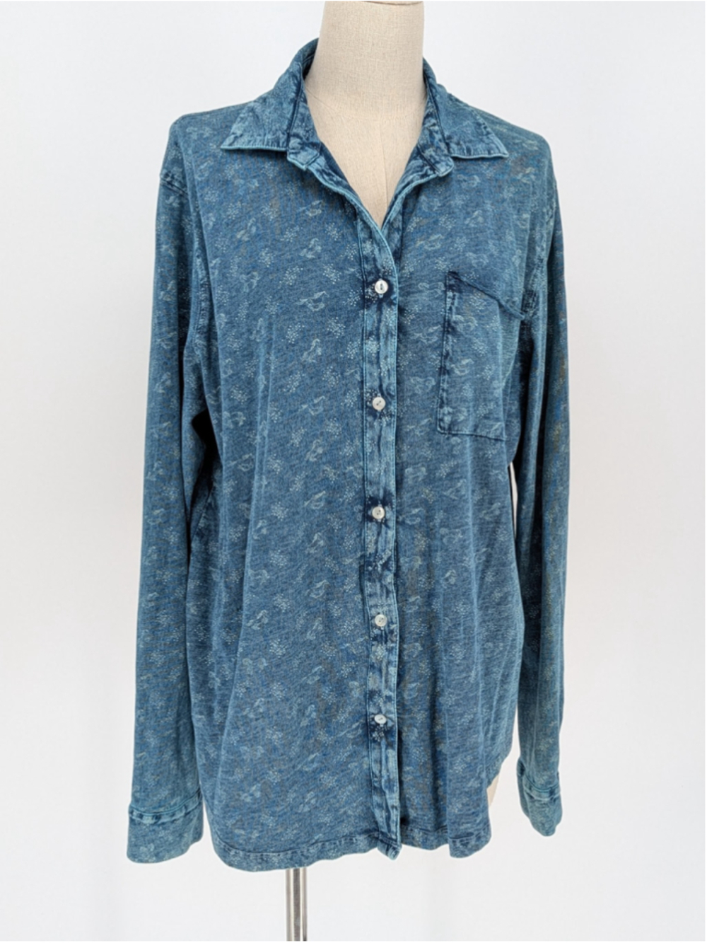 Sundance Horse Print Washed Indigo MOP Button Down Shirt Womens L Western Boho